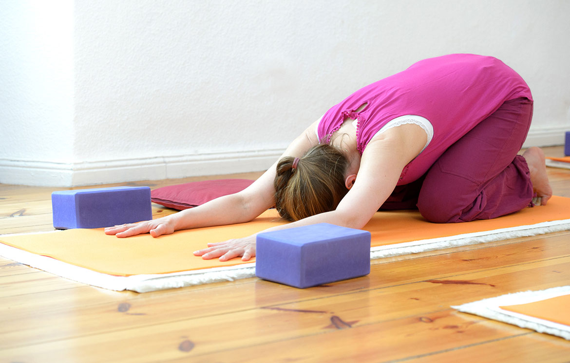 yoga ausbildung berlin urvasi leone triyoga yogalehrer